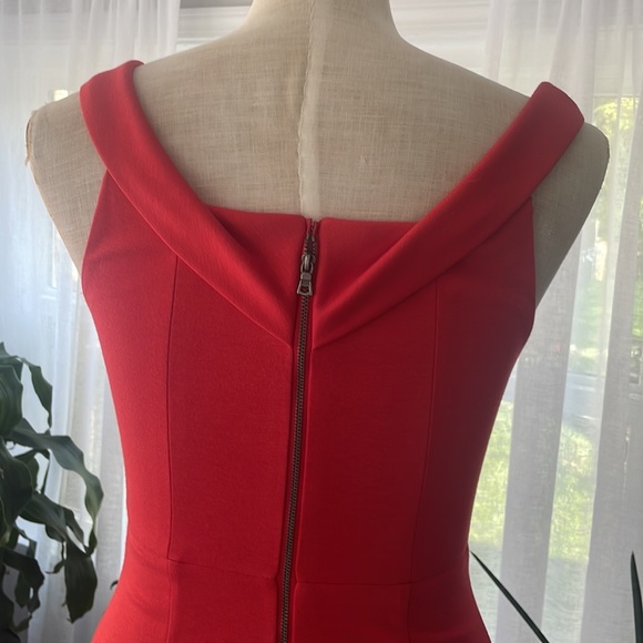 Alice and Olivia red cocktail dress - Picture 5 of 8